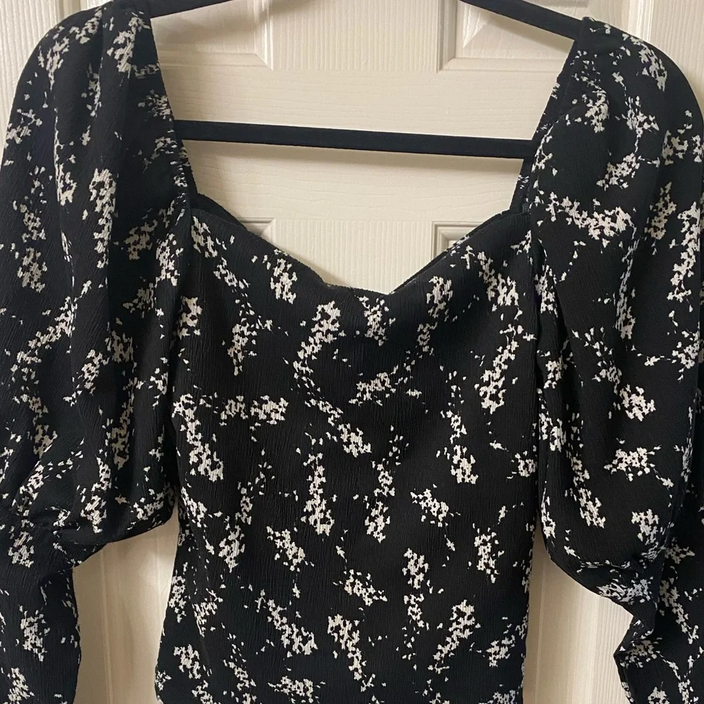 Anthropologie Sweetheart Black and White Print Puff Sleeve Blouse Size Small